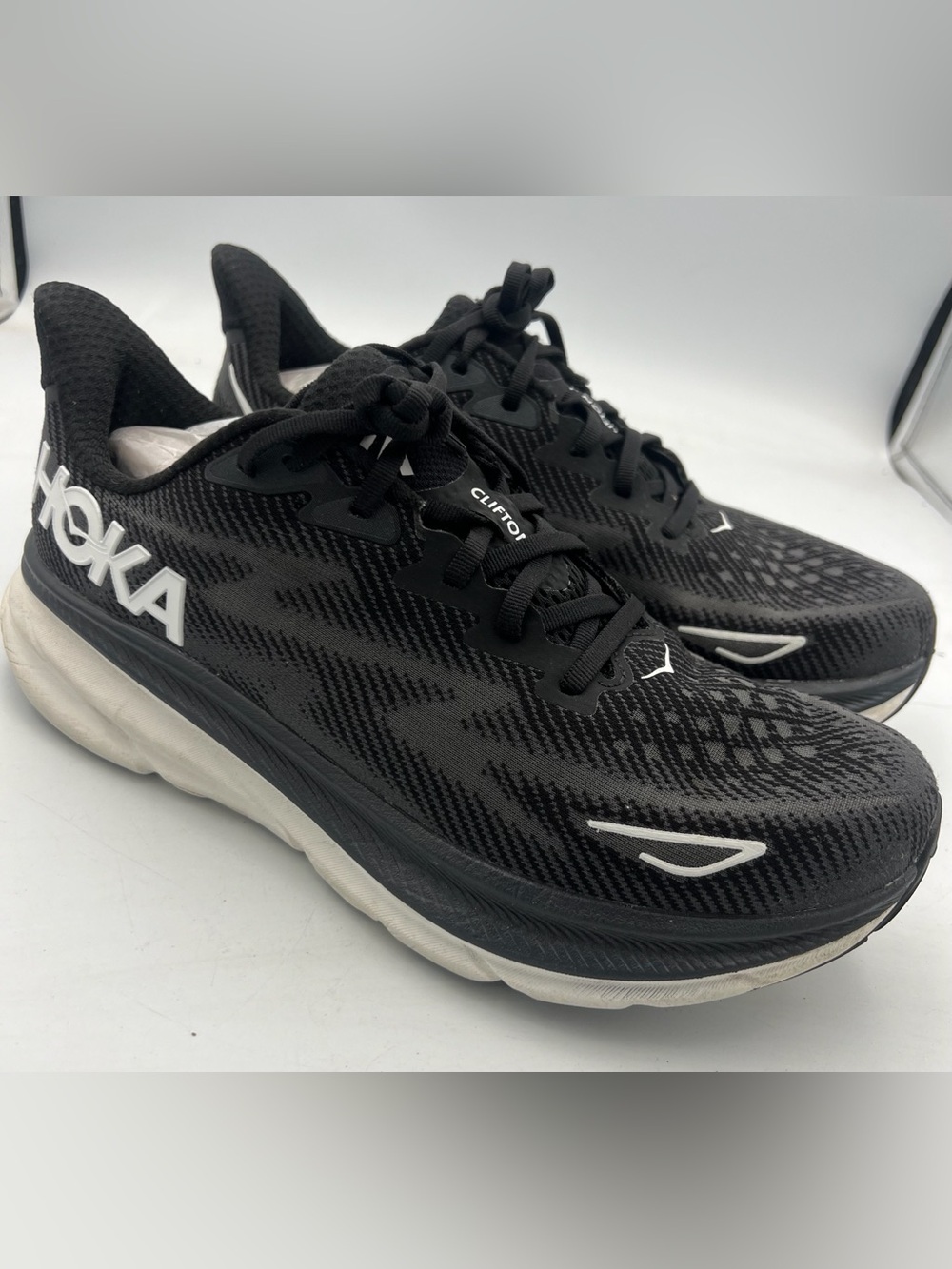 Hoka Clifton 9 Running Shoes 1127895-BWHT Black White Men’s Sneakers Size 9.5 D